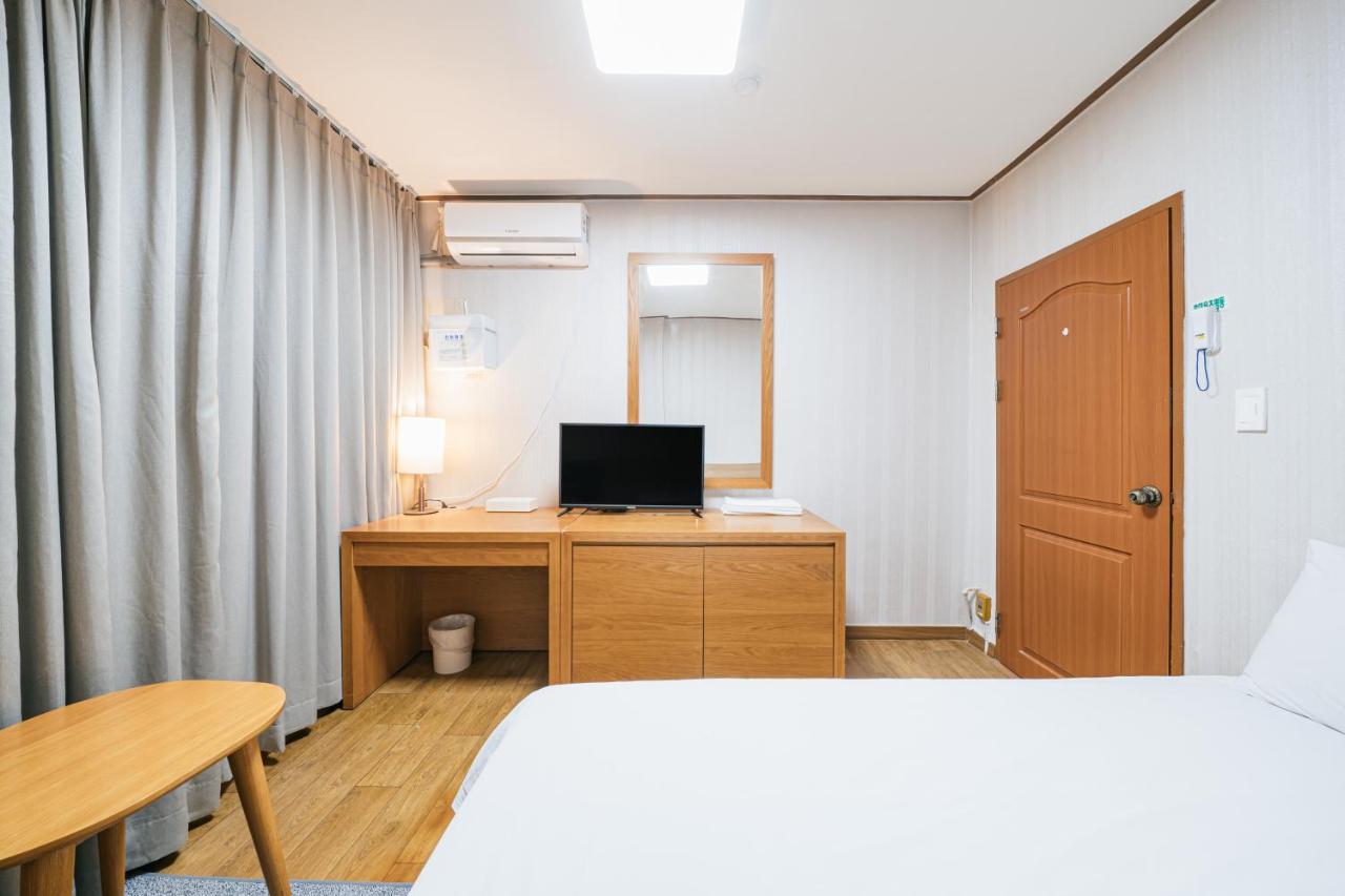 Jeju Miracle Hotel Exterior foto